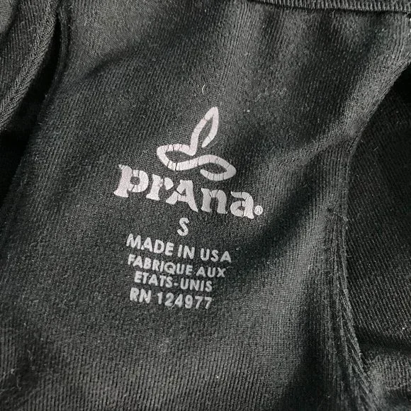 Prana Black Built In Bra Tank Top Paisley two holes on back yoga size S - Picture 5 of 5